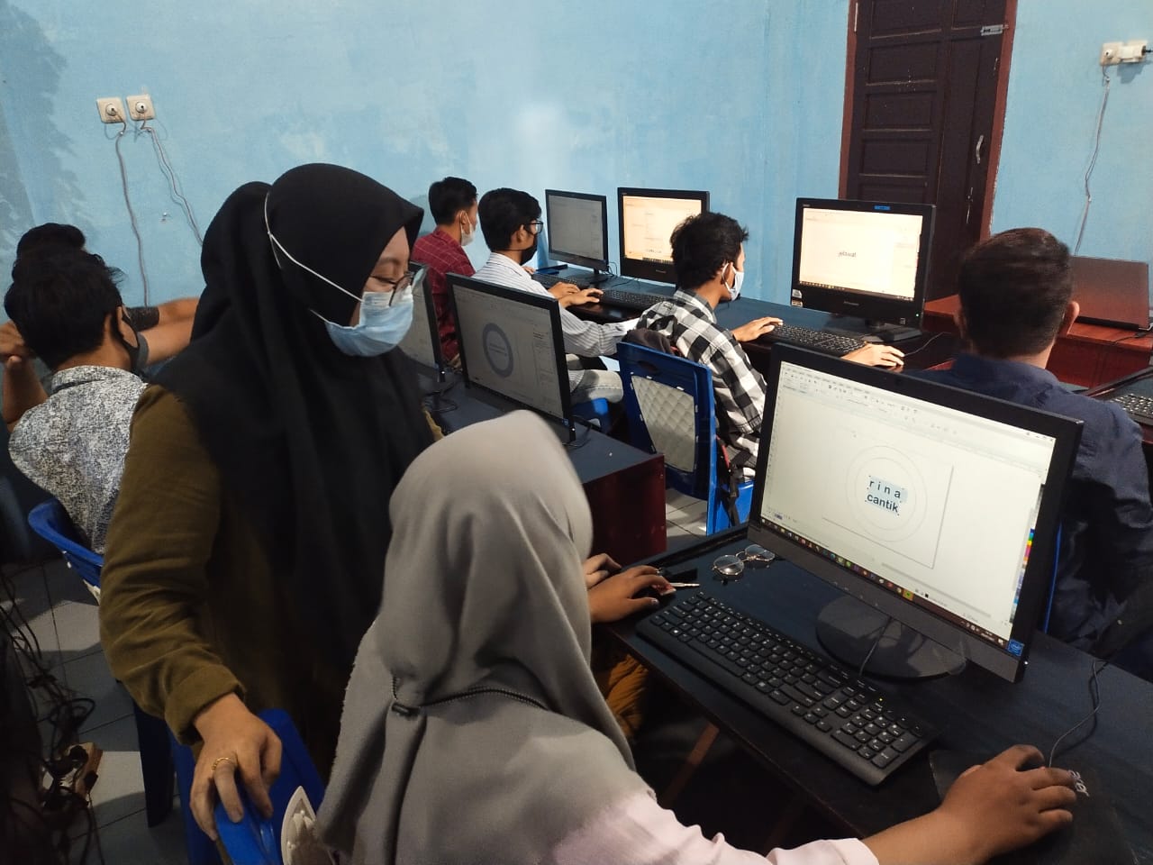 Menilik Perbedaan Kursus Komputer Zaman Dulu dan Zaman Now di LKP Gen Computer
