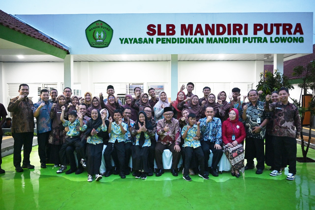 Mendikdasmen Resmikan SLB Mandiri Putra, Salah Satu Hasil Revitalisasi