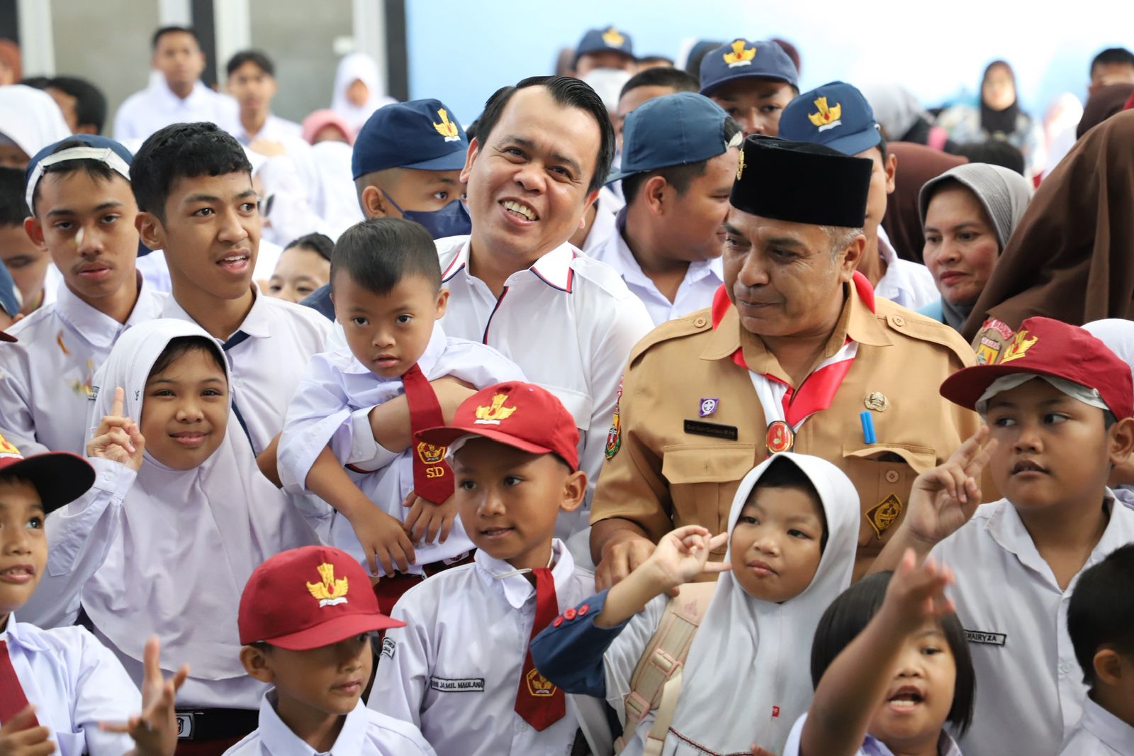 MPLS Ramah 2025 Dimulai, Kemendikdasmen Tinjau Pelaksanaan di SLB Cimahi