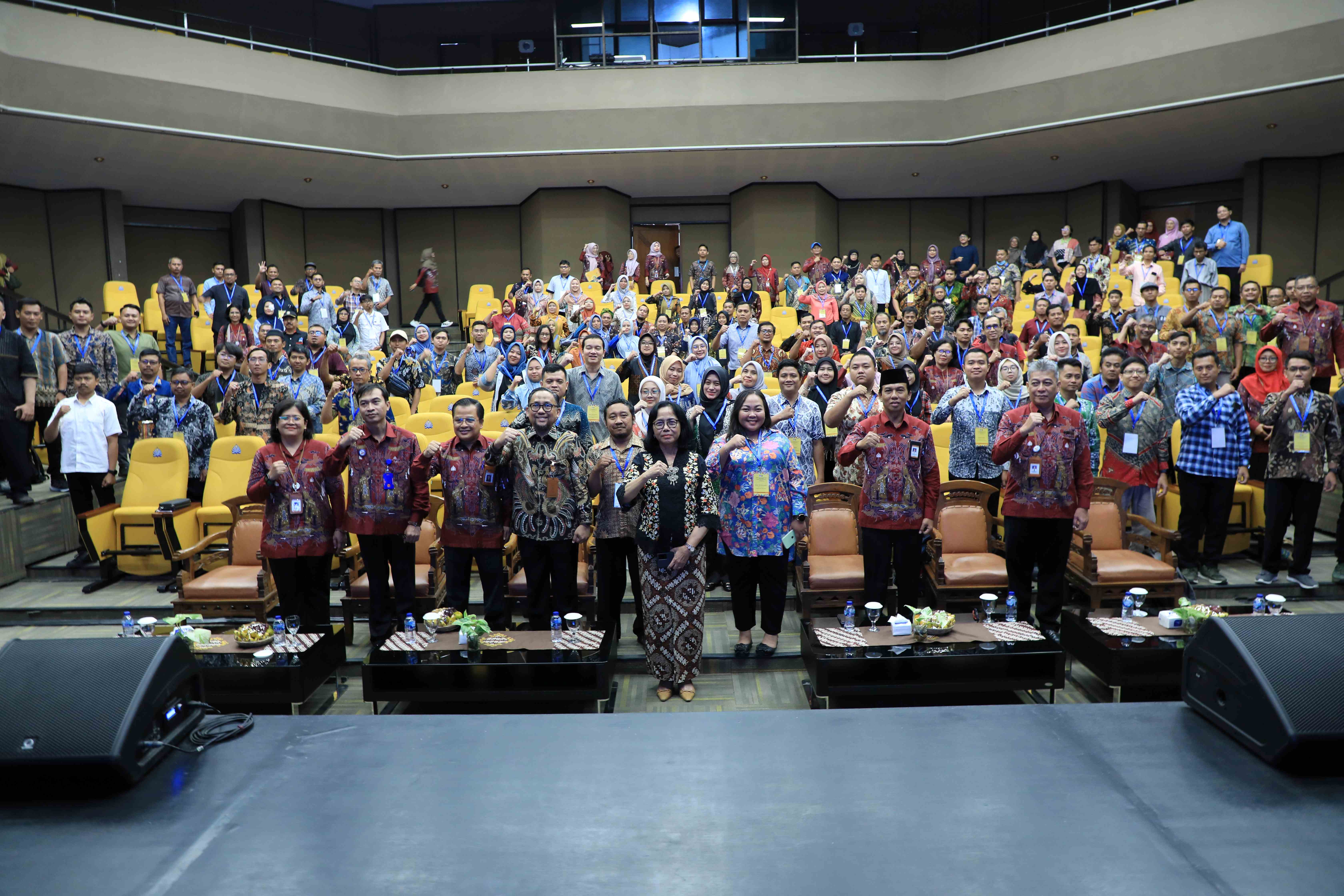 Ratusan Guru Vokasi Bidang Seni Budaya Siap menjadi Mentor di Industri Kreatif