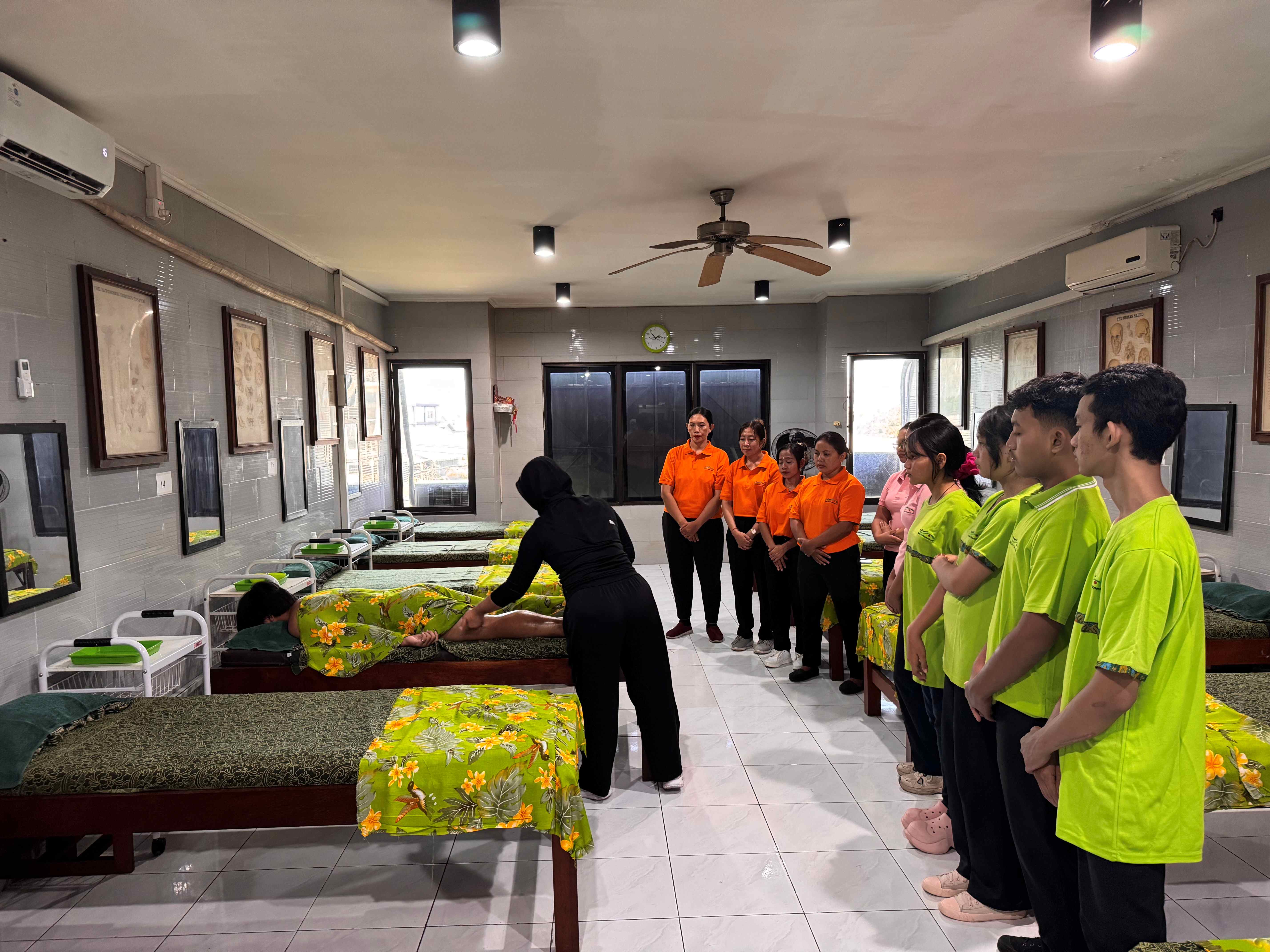 Jangan Asal! Ini Hal yang Perlu Diperhatikan Terapis Spa Sebelum Pijat