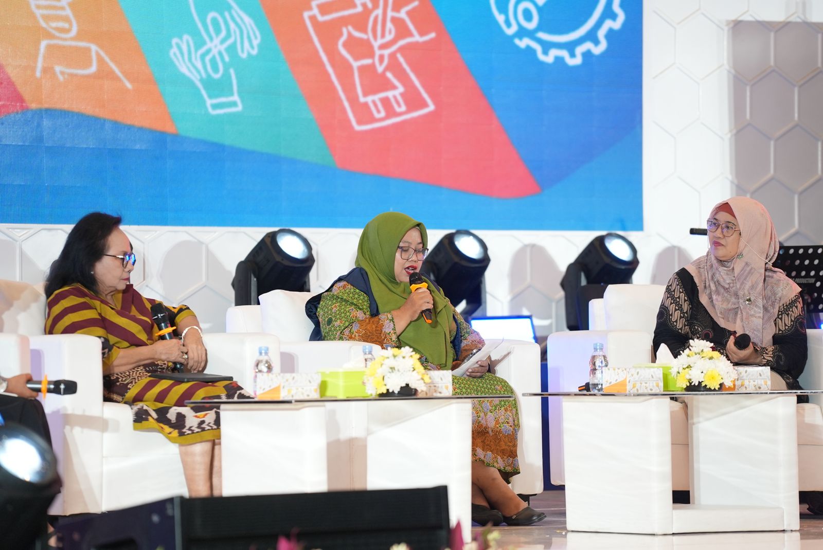 Program Relawan Pendidikan Jangkau Ribuan Anak Tidak Sekolah