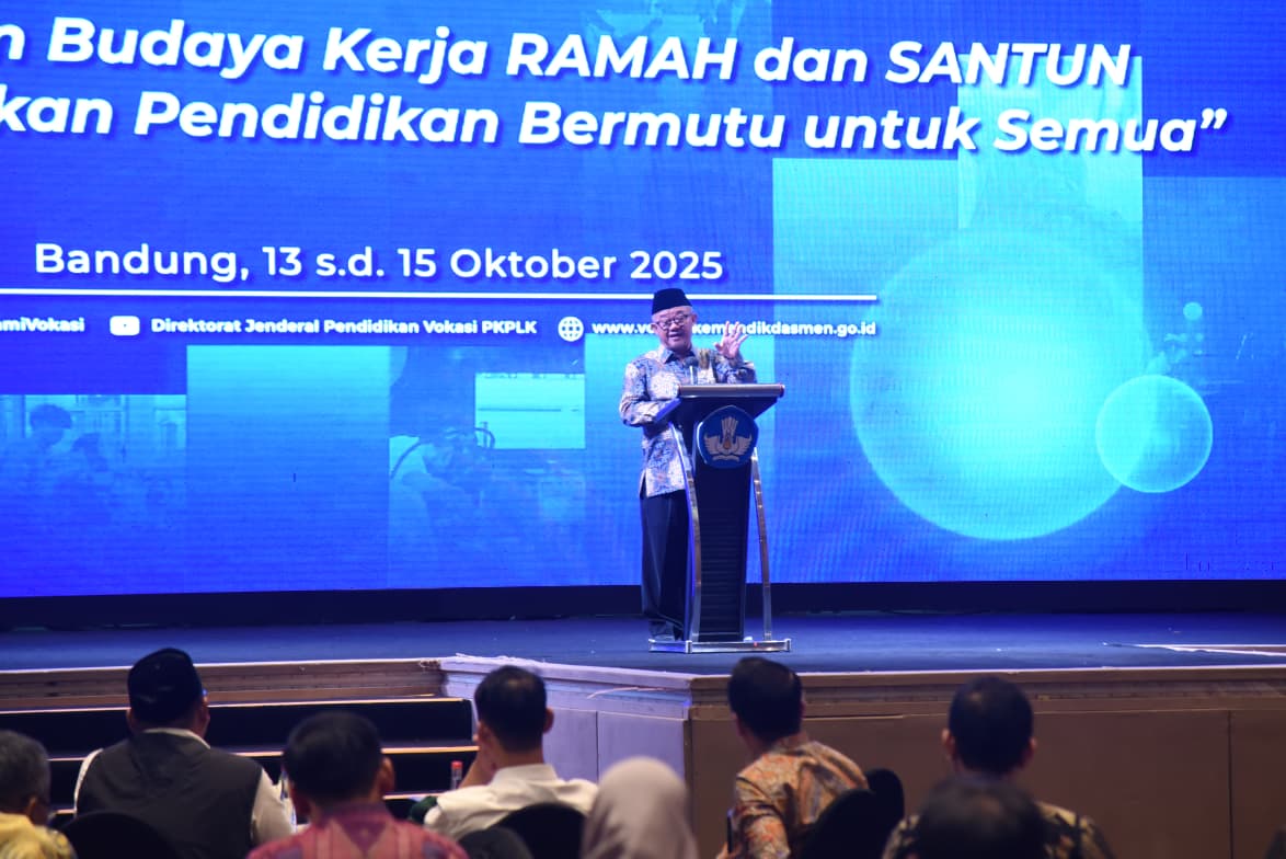 Pegawai Harus Bekerja Mengutamakan Budaya Kerja Ramah dan Santun