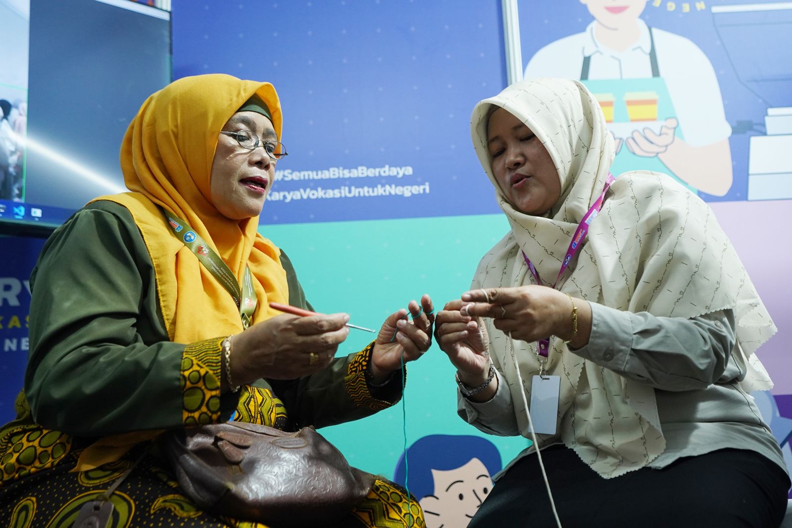 Pameran Konsolnas Dikdasmen 2025 Hadirkan Produk Kreatif Warga Belajar SKB