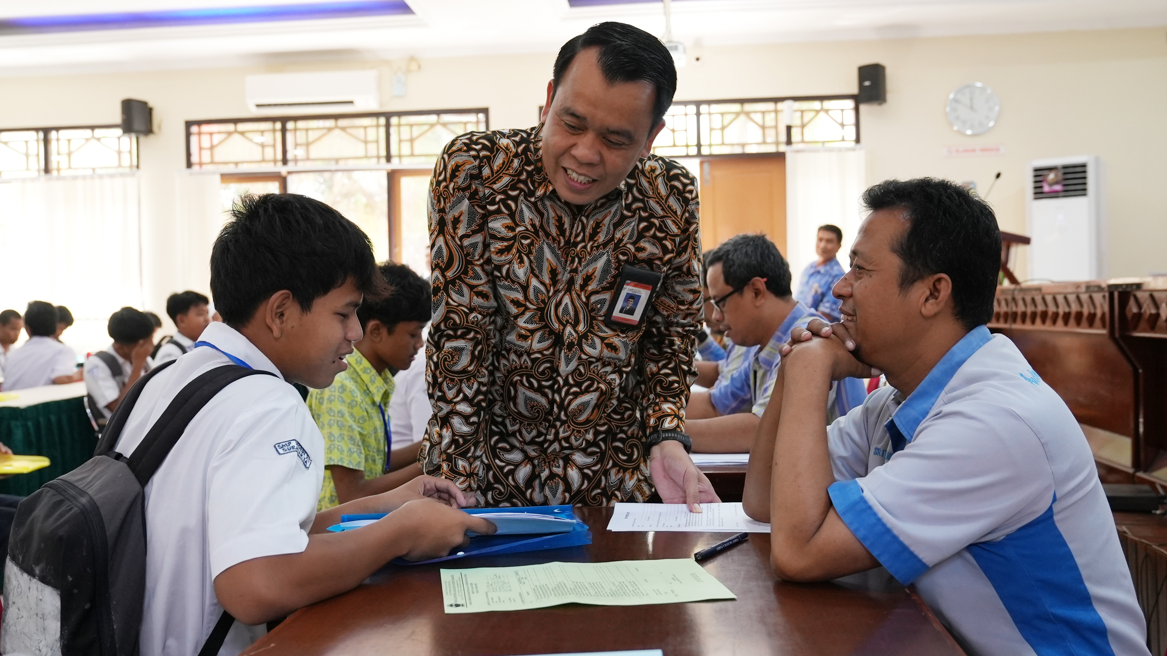Pastikan SPMB Lancar dan Transparan, Direktur PKPLK Kunjungi Satuan Pendidikan di Surakarta