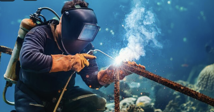 Bukan Sekadar Las, Ini yang Perlu Diperhatikan Kursus Pengelasan Bawah Air