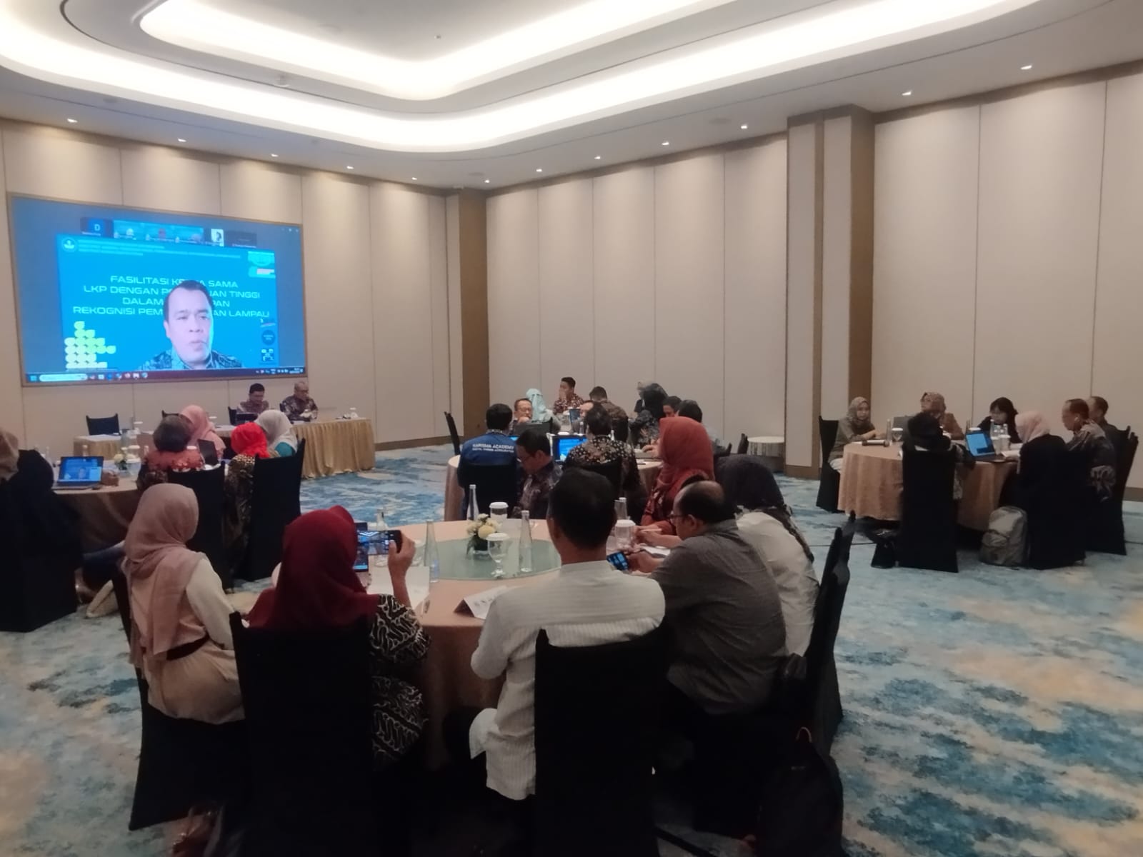 Lulus Kursus Lanjut Kuliah, Ditsuslat Eratkan Kolaborasi LKP dan Perguruan Tinggi melalui RPL