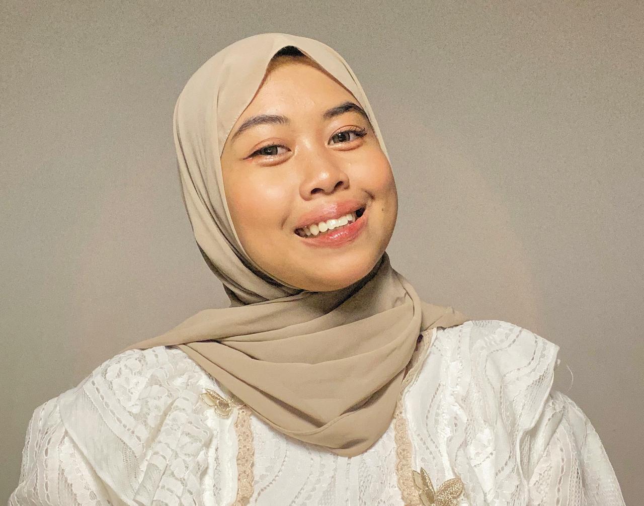 Saat Mimpi Dijahit Rapi, Perjalanan Nana dari SMK Tata Busana hingga Memiliki 2 Bisnis di Usia Muda