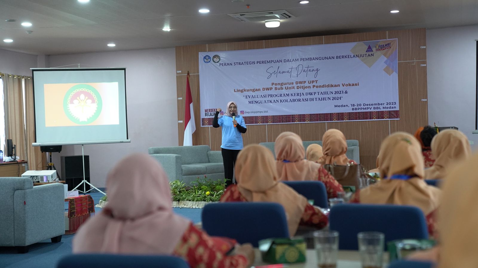 rakor-evaluasi-proker-dwp-direktorat-jenderal-pendidikan-vokasi-2023-dan-penguatan-kolaborasi-2024-medan-18-19-desember-2023-2