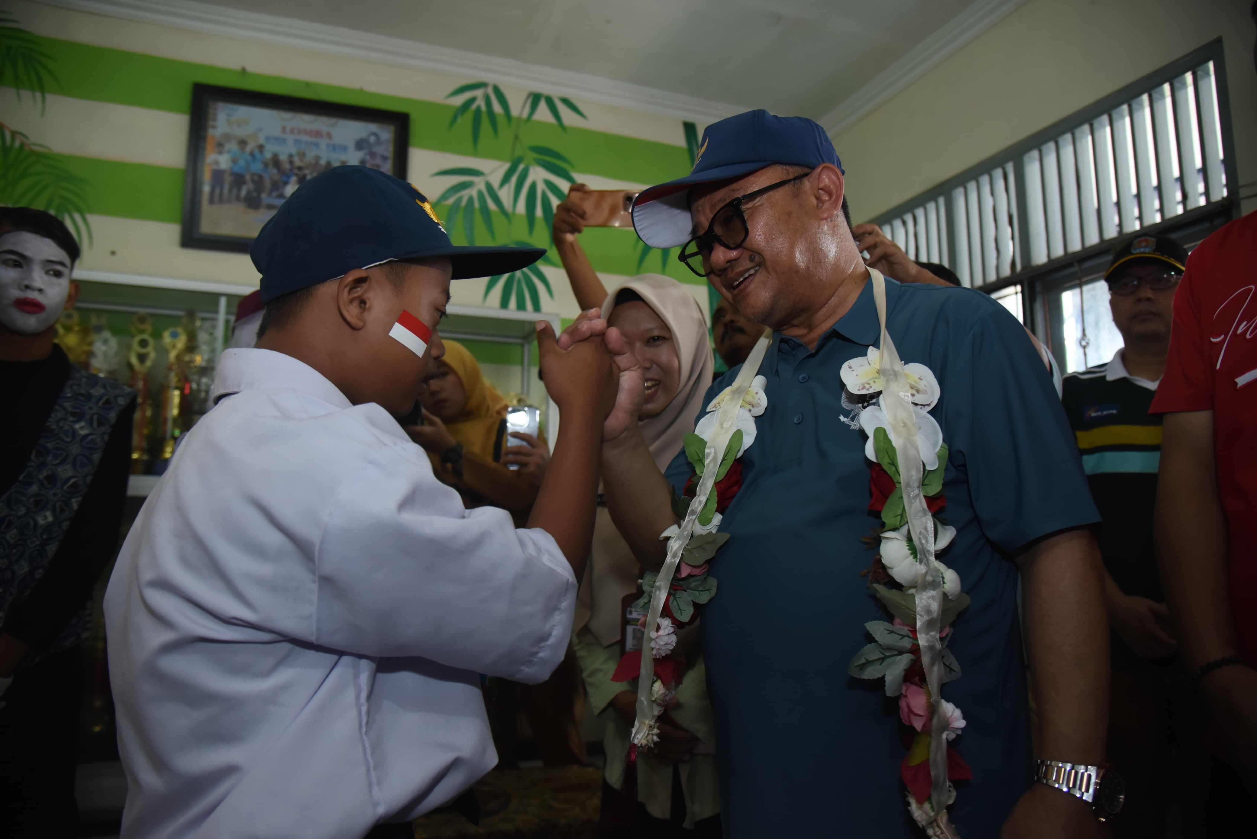 Mendikdasmen Tinjau SLBN Cilacap, Pastikan Anak Berkebutuhan Khusus Dapat Layanan Pendidikan Bermutu
